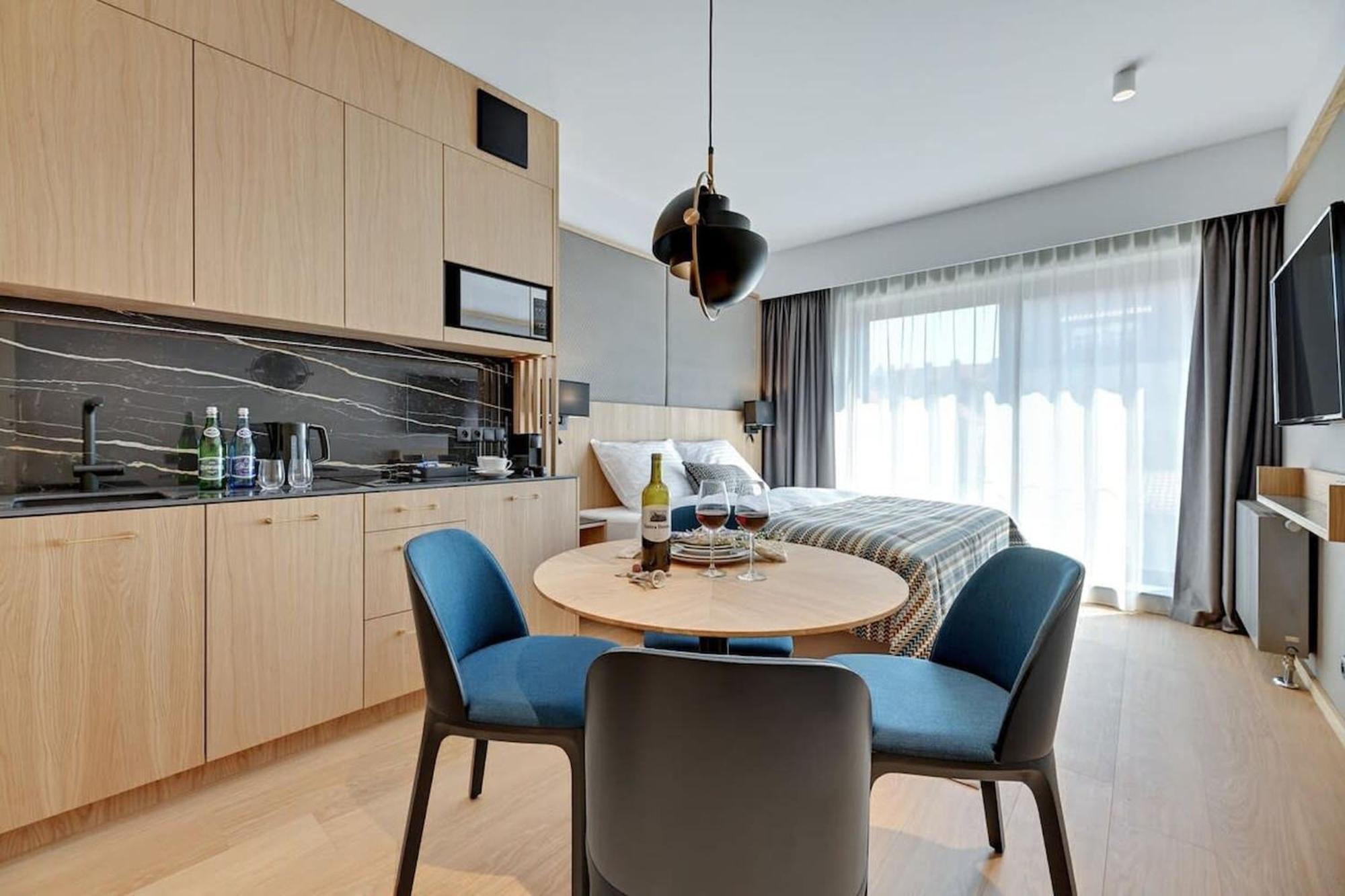 Deo Plaza - Apartamenty W Sercu Gdanska By Rent Like Home エクステリア 写真