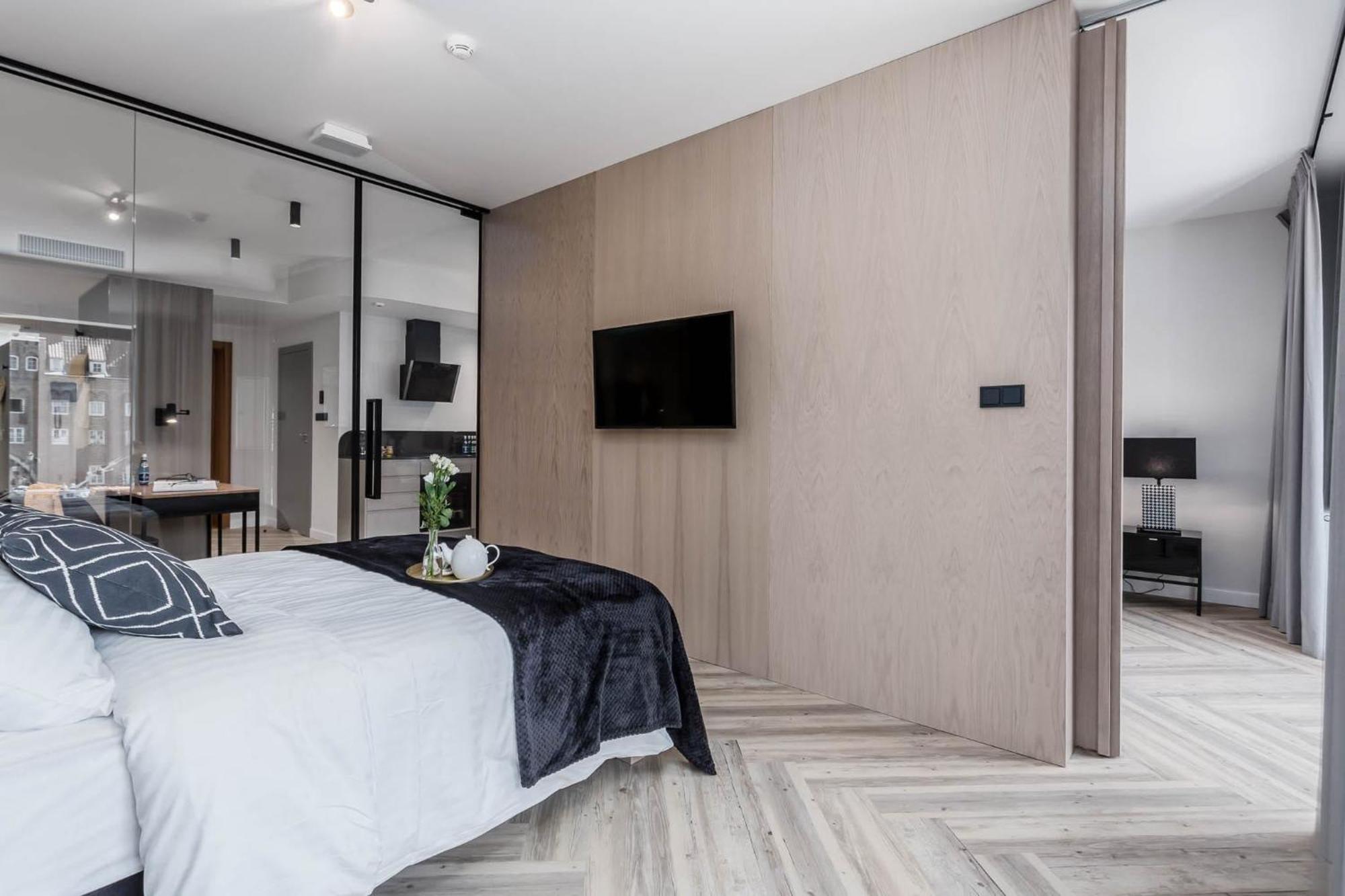 Deo Plaza - Apartamenty W Sercu Gdanska By Rent Like Home エクステリア 写真