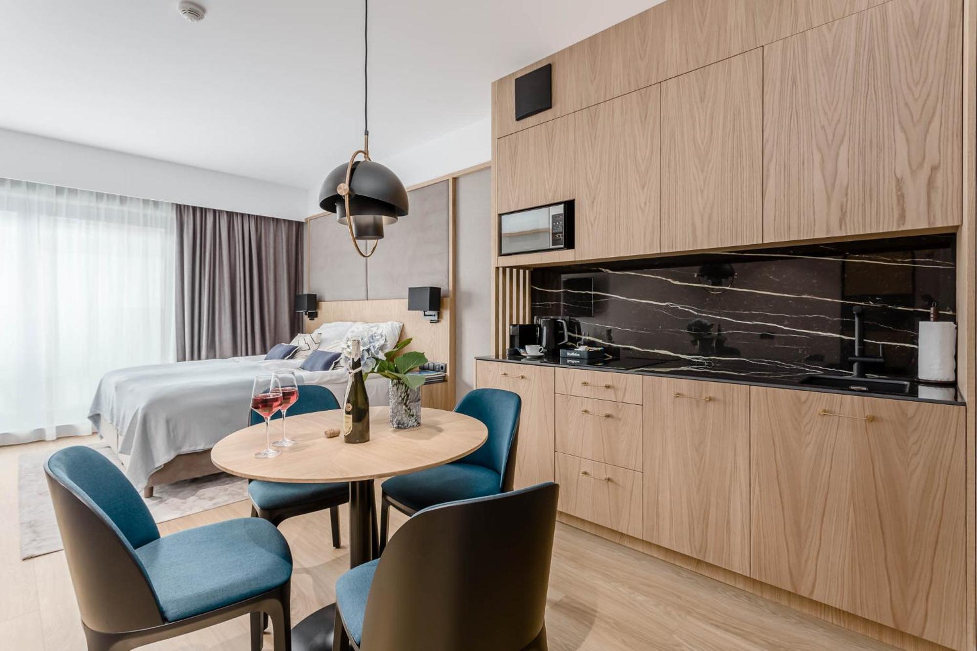 Deo Plaza - Apartamenty W Sercu Gdanska By Rent Like Home エクステリア 写真