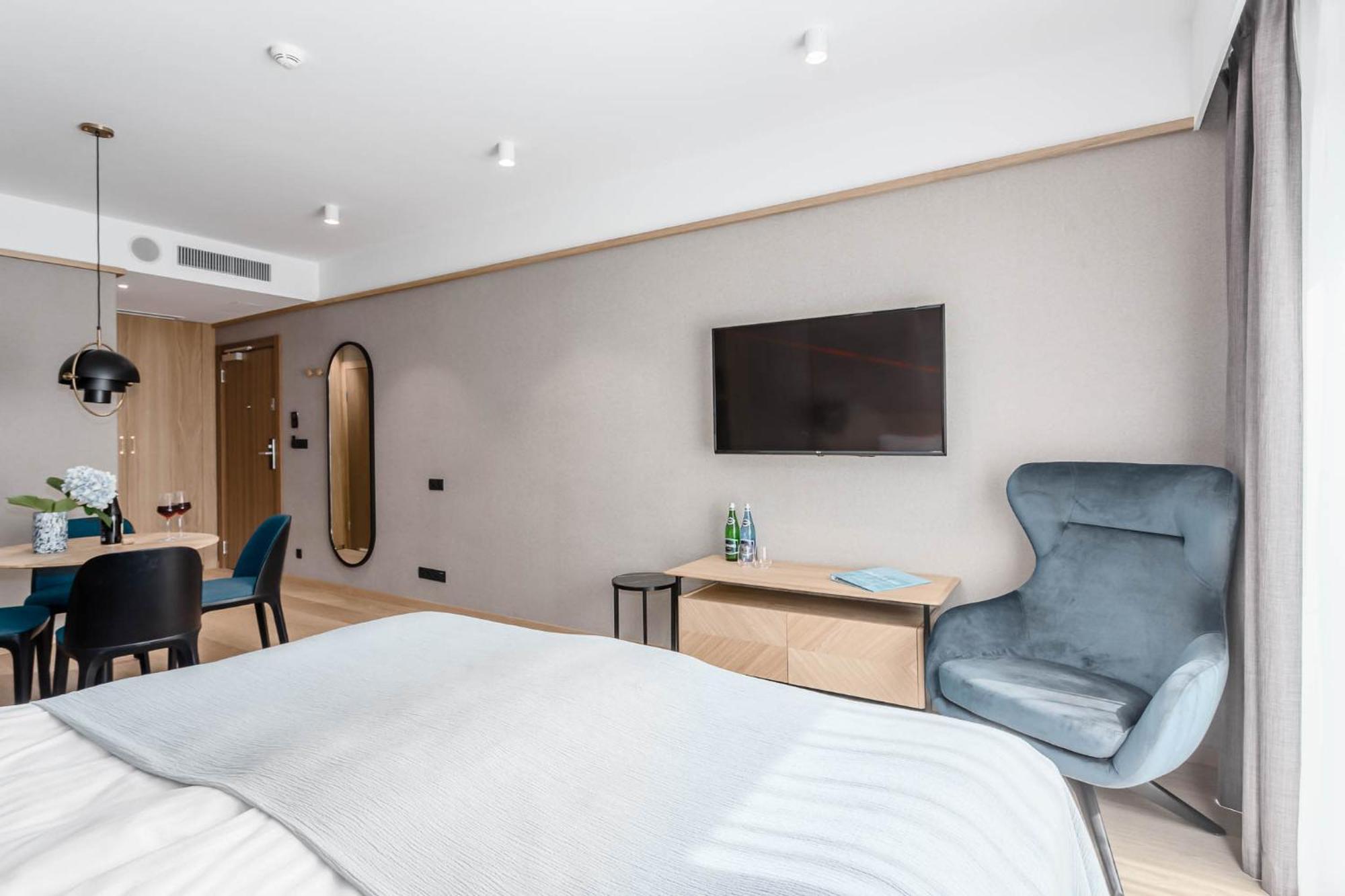 Deo Plaza - Apartamenty W Sercu Gdanska By Rent Like Home エクステリア 写真