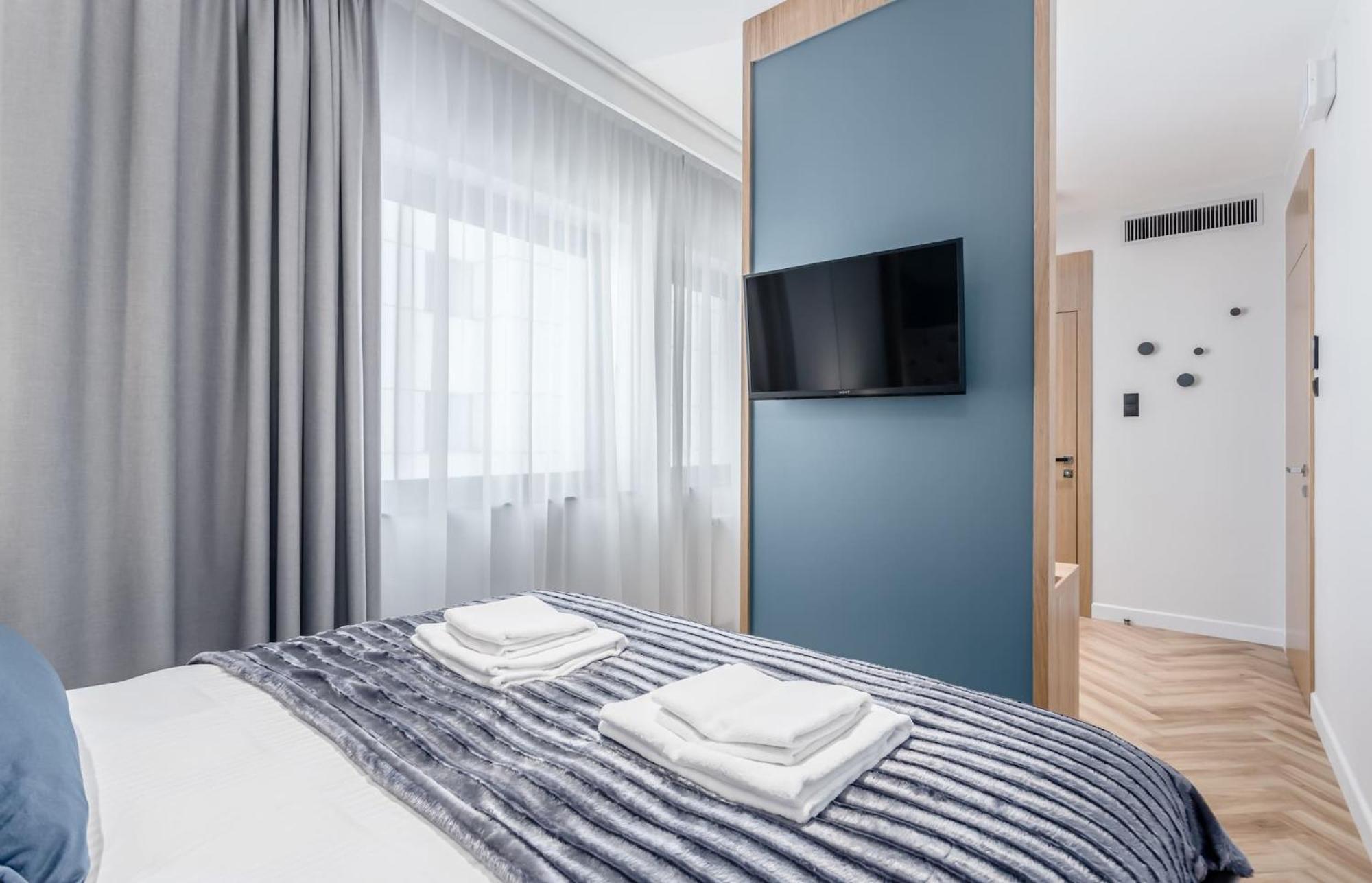 Deo Plaza - Apartamenty W Sercu Gdanska By Rent Like Home エクステリア 写真