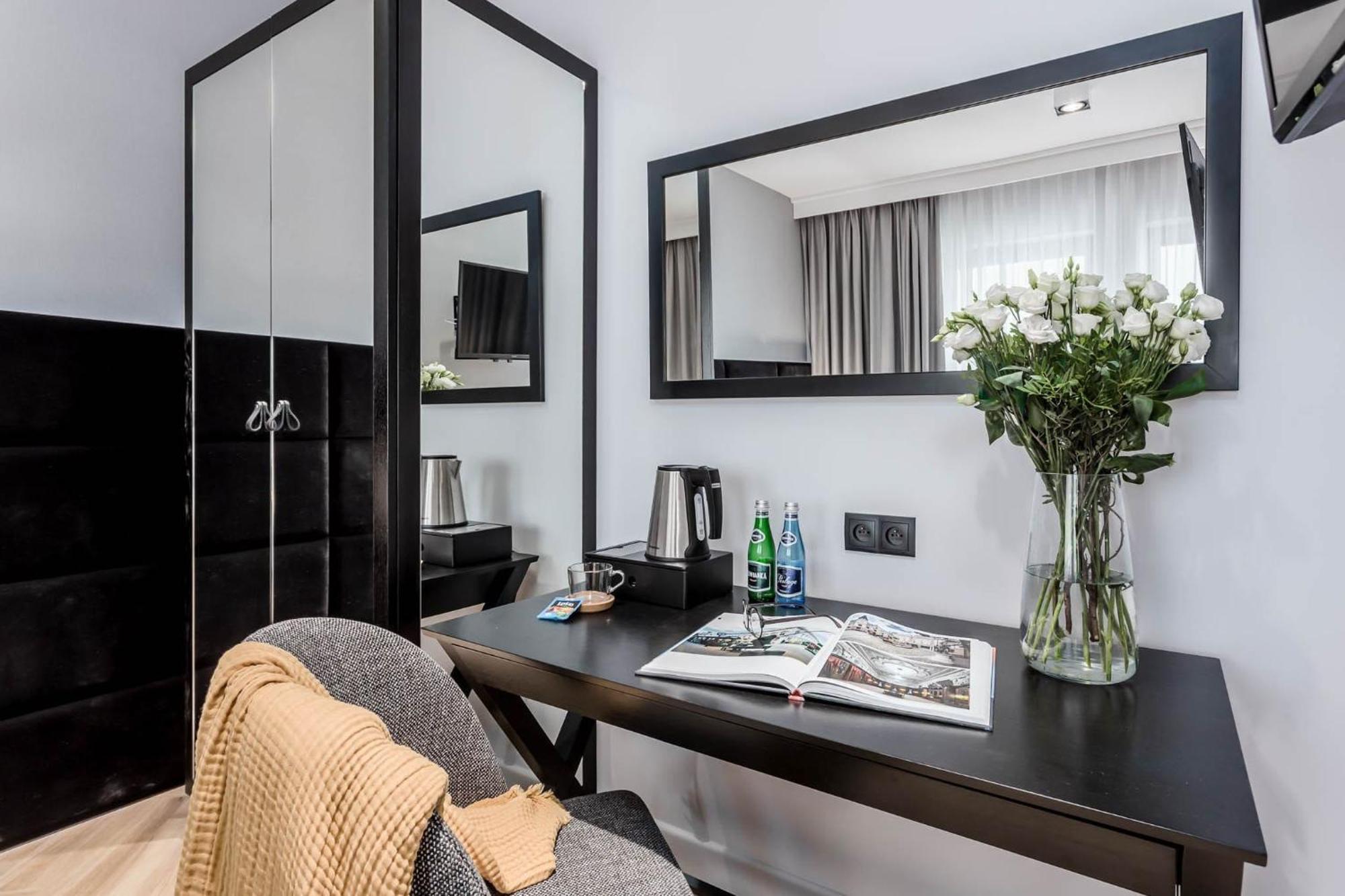Deo Plaza - Apartamenty W Sercu Gdanska By Rent Like Home エクステリア 写真
